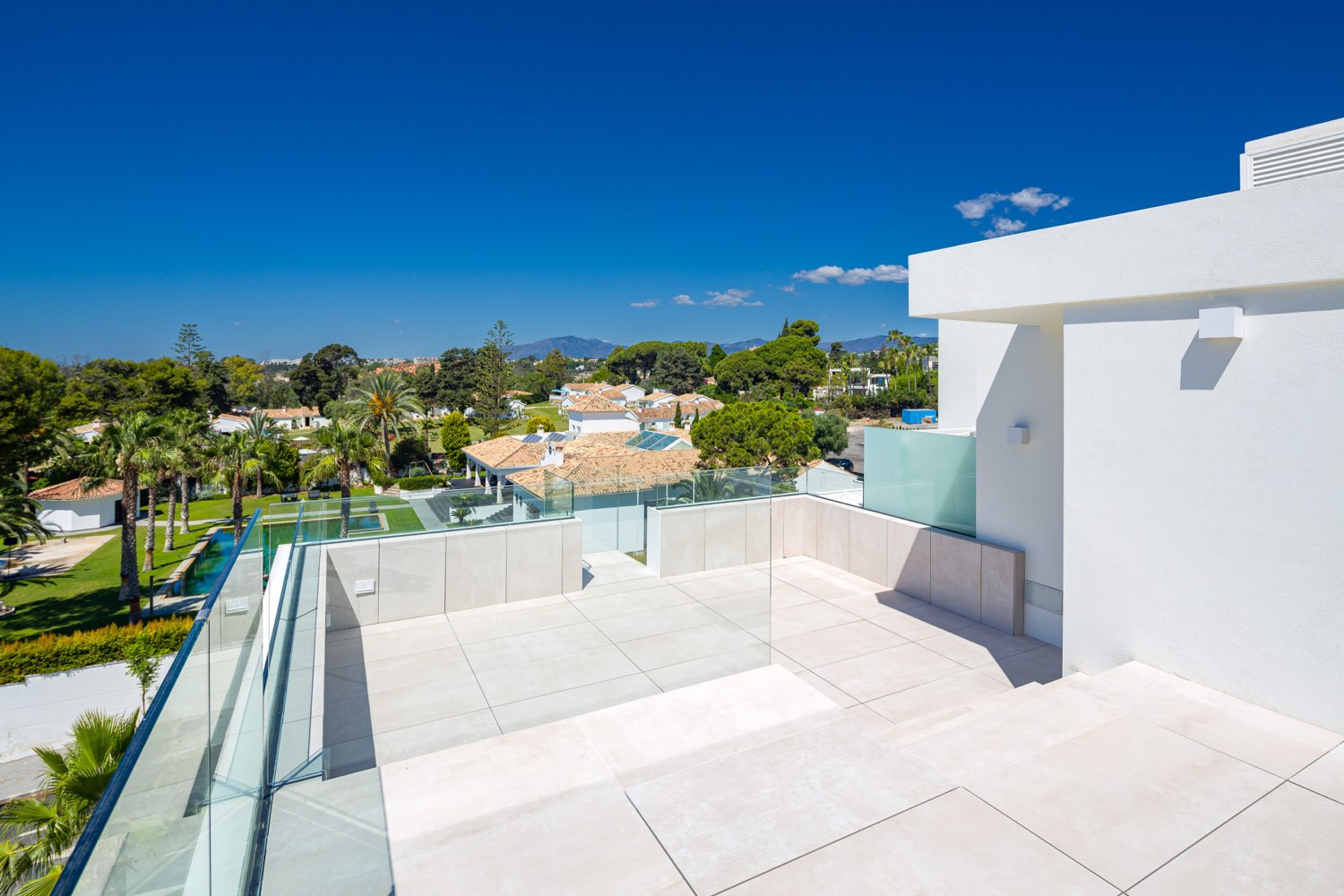 Toppetasje til salgs til Lomas de Marbella Club-Puente Romano