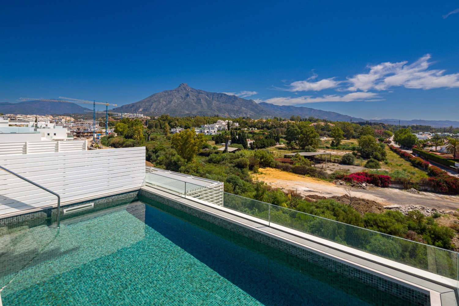 Toppetasje til salgs til Lomas de Marbella Club-Puente Romano