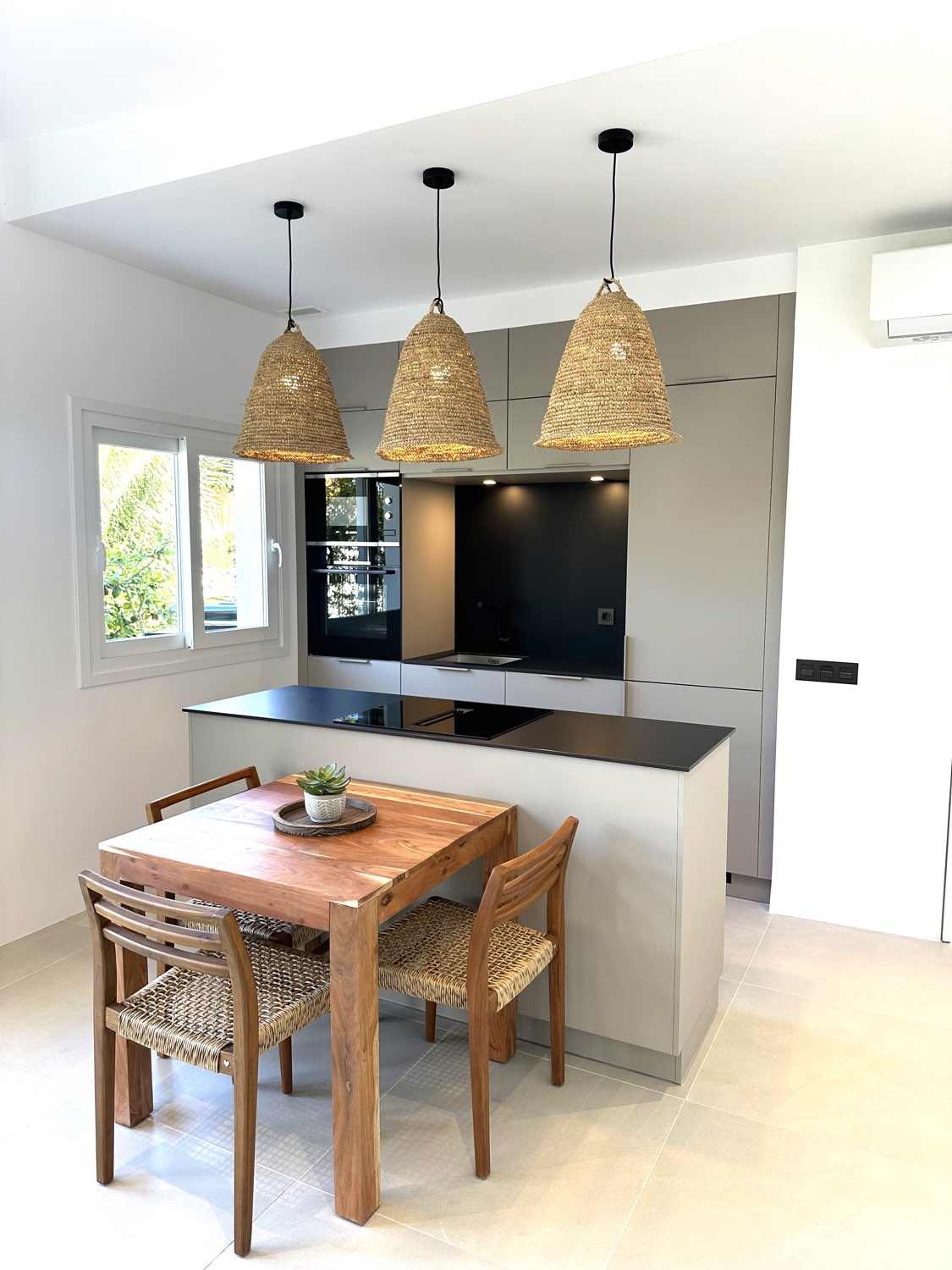 Bungalow til salgs til Las Chapas-Alicate Playa (Marbella)
